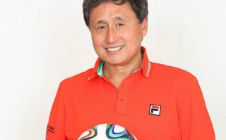 足球评论员申方剑改解说足球吗，足球评论员申方剑改解说足球吗是真的吗