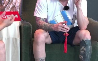 足球直播梅西首发吗，足球直播梅西首发吗是真的吗
