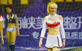 足球女孩壁纸外国的吗，足球女孩手机壁纸